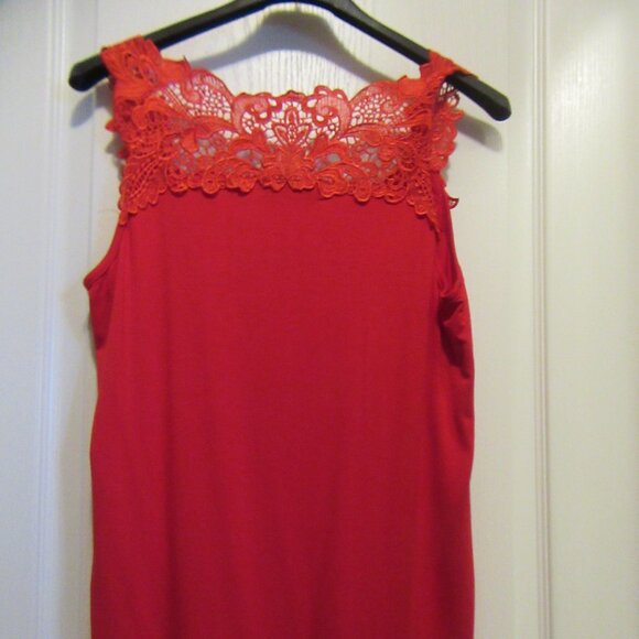 Ladies New with tags  Tank Top Red As Is - Picture 7 of 9